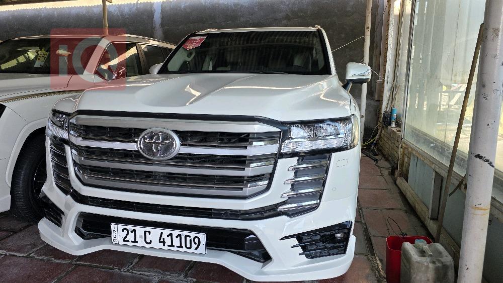 تويوتا لاندكروزر